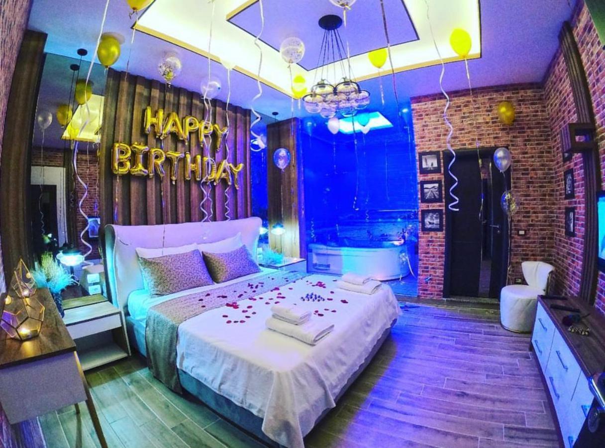 Hotel St.Pauli Shkodër エクステリア 写真
